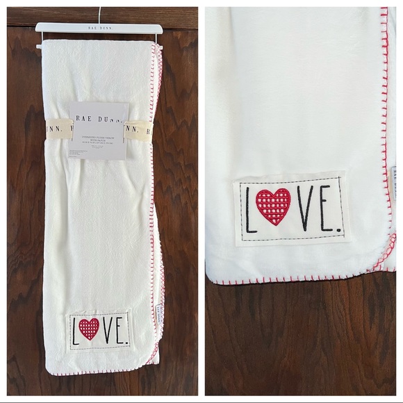 Rae Dunn Bedding Rae Dunn Love White Plush Throw Blanket 5 X 60 Red